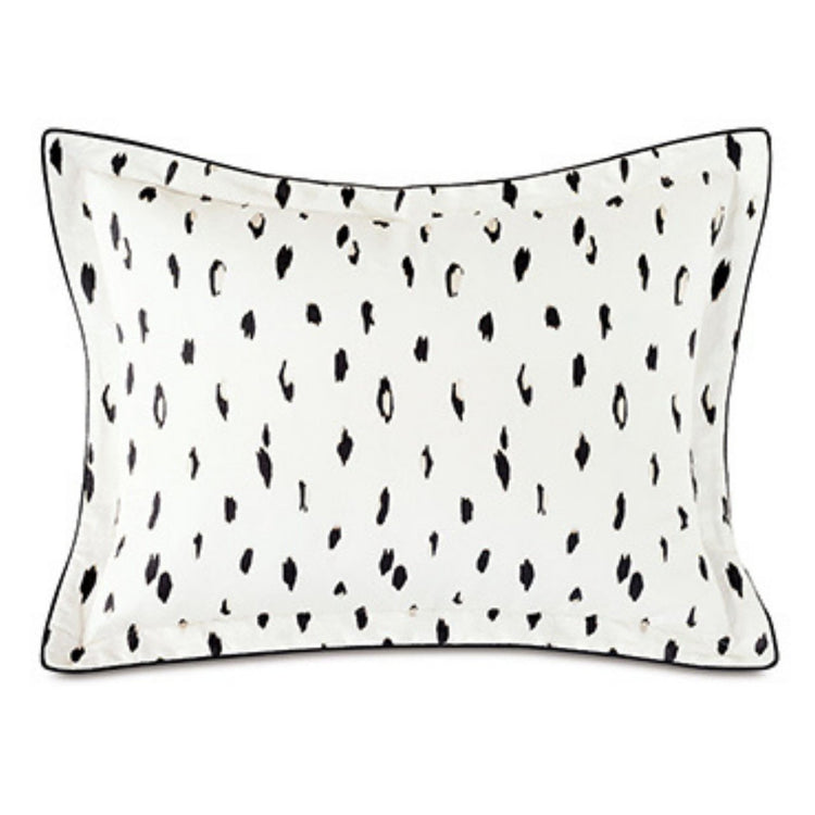 Stylish pillow covers to refresh and personalize your décor.