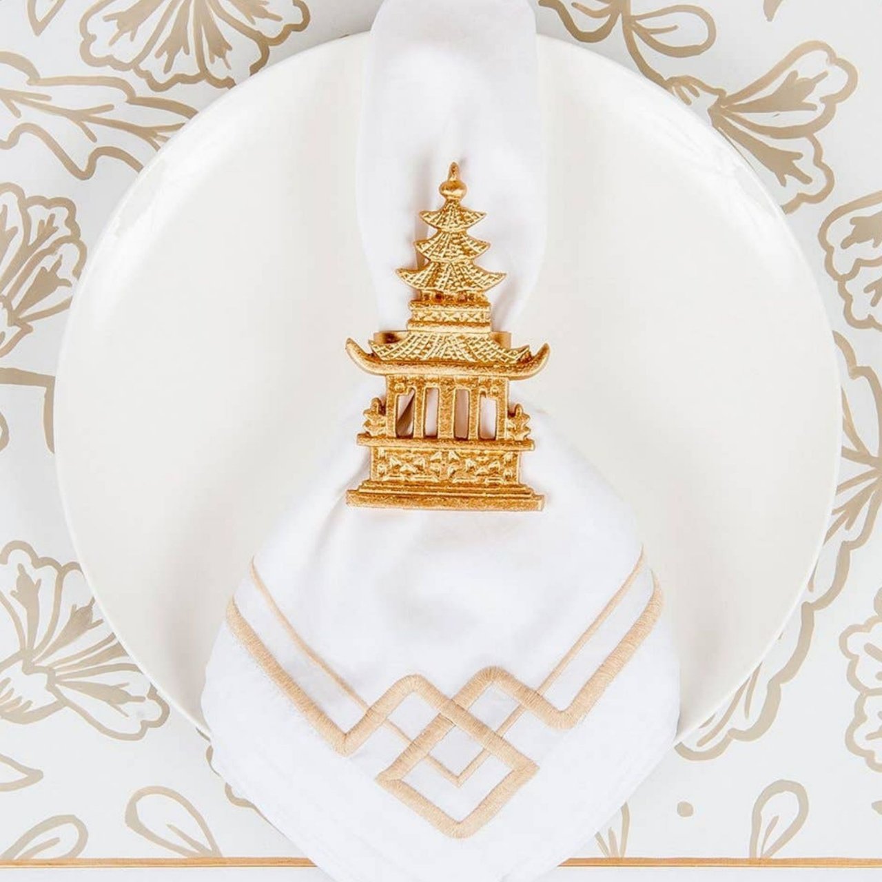 Elegant table linens to elevate your dining table.